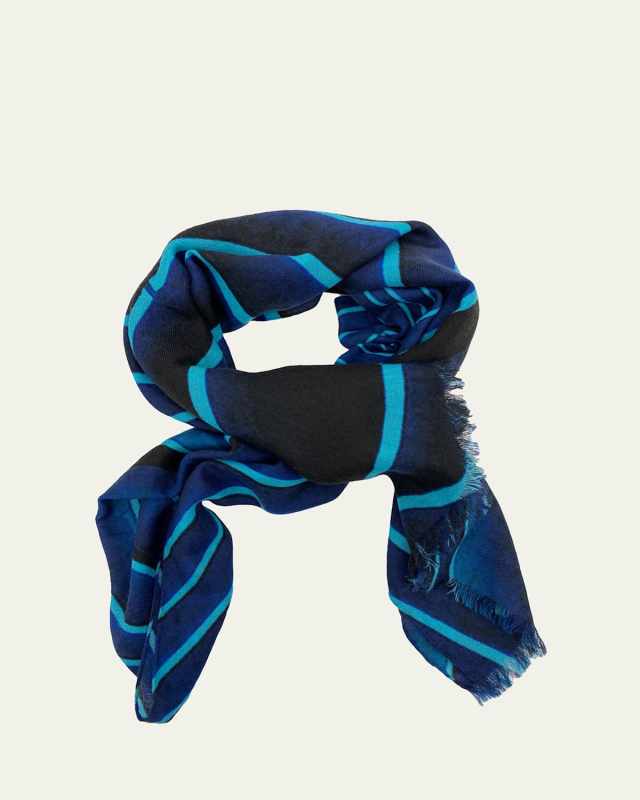 Curves Scarf